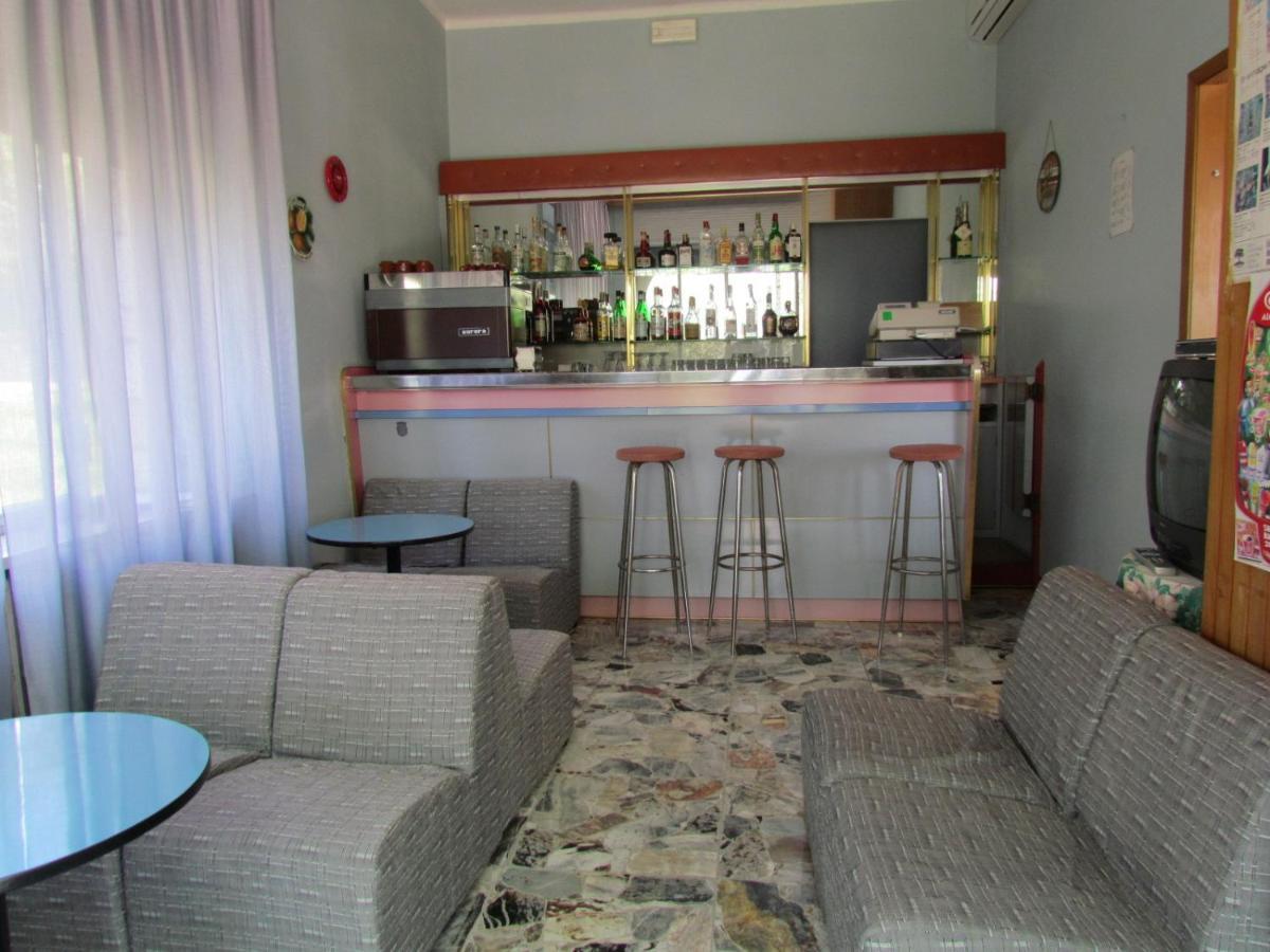 Hotel San Faustino Torri Del Benaco Exterior photo